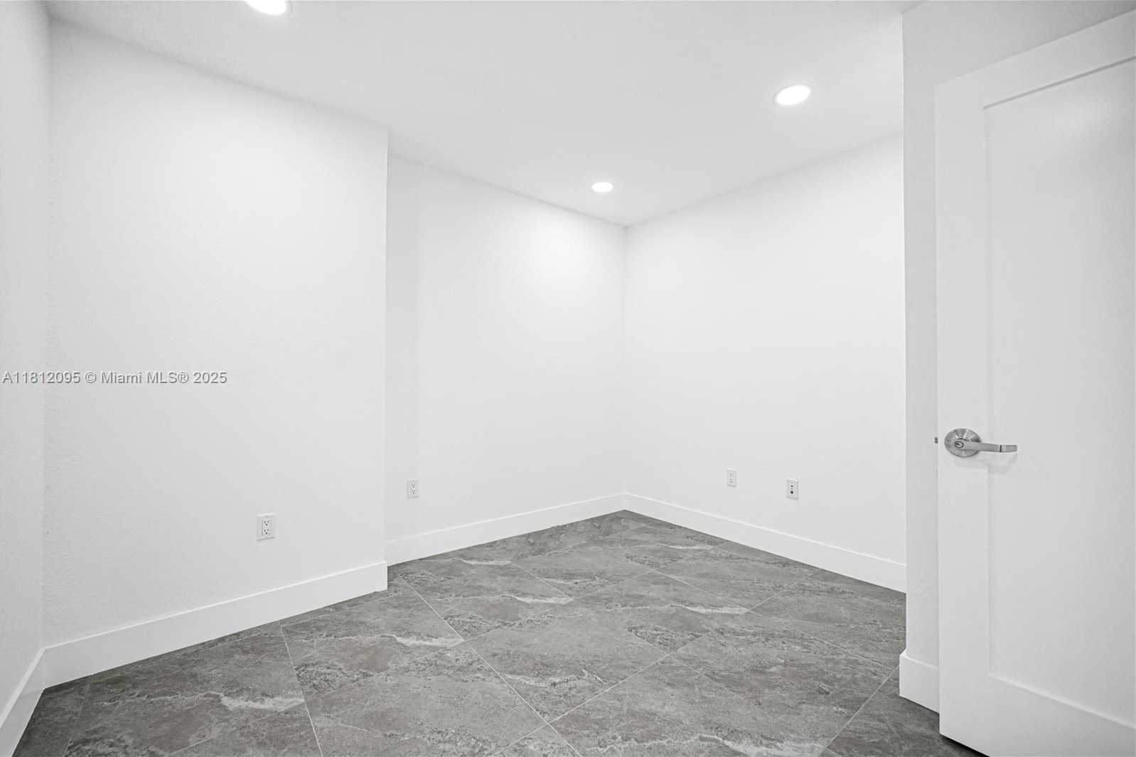Small Image of 4630 NORTH WEST 7TH ST, Out of City Number 22