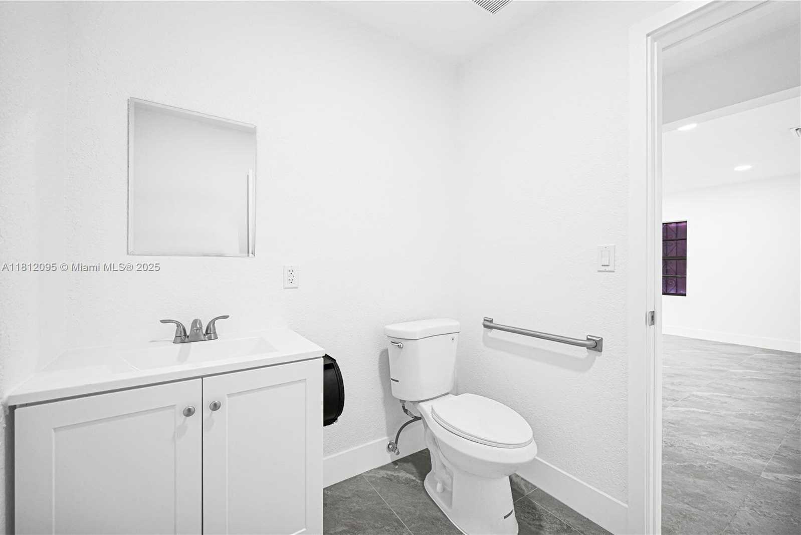 Small Image of 4630 NORTH WEST 7TH ST, Out of City Number 27