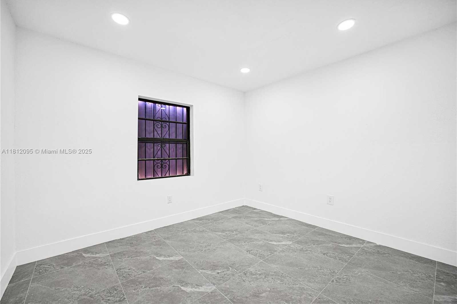 Small Image of 4630 NORTH WEST 7TH ST, Out of City Number 37