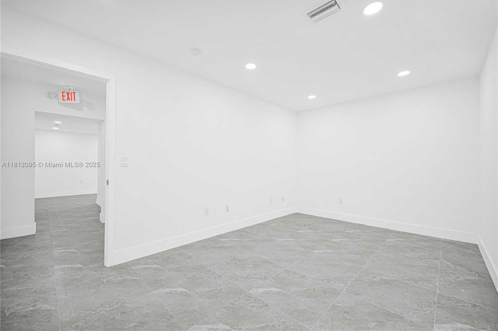 Small Image of 4630 NORTH WEST 7TH ST, Out of City Number 4