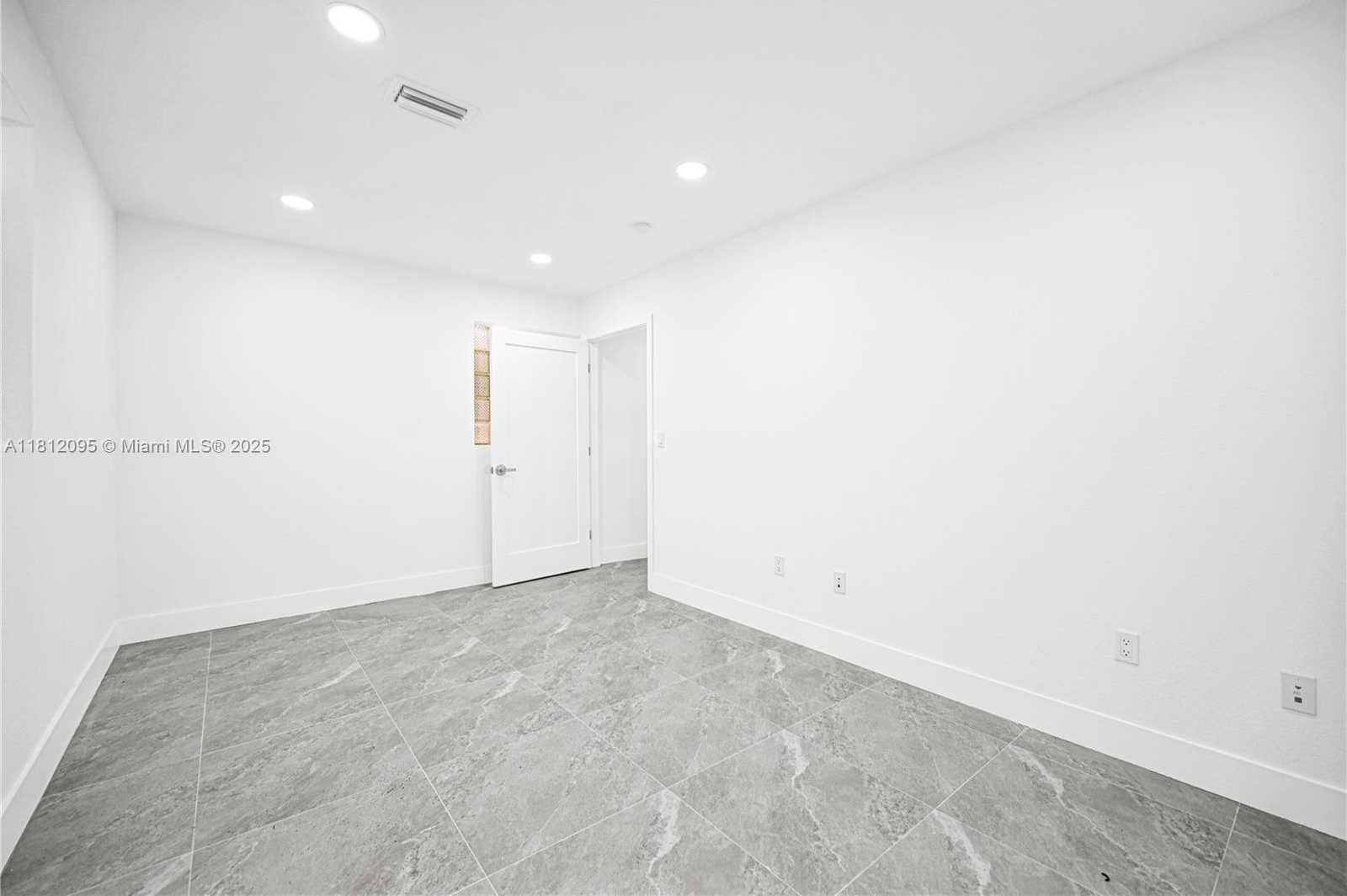 Small Image of 4630 NORTH WEST 7TH ST, Out of City Number 6