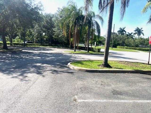 Small Image of 6099 STIRLING RD #103, Davie Number 17