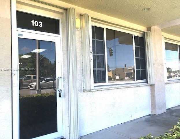 Small Image of 6099 STIRLING RD #103, Davie Number 24