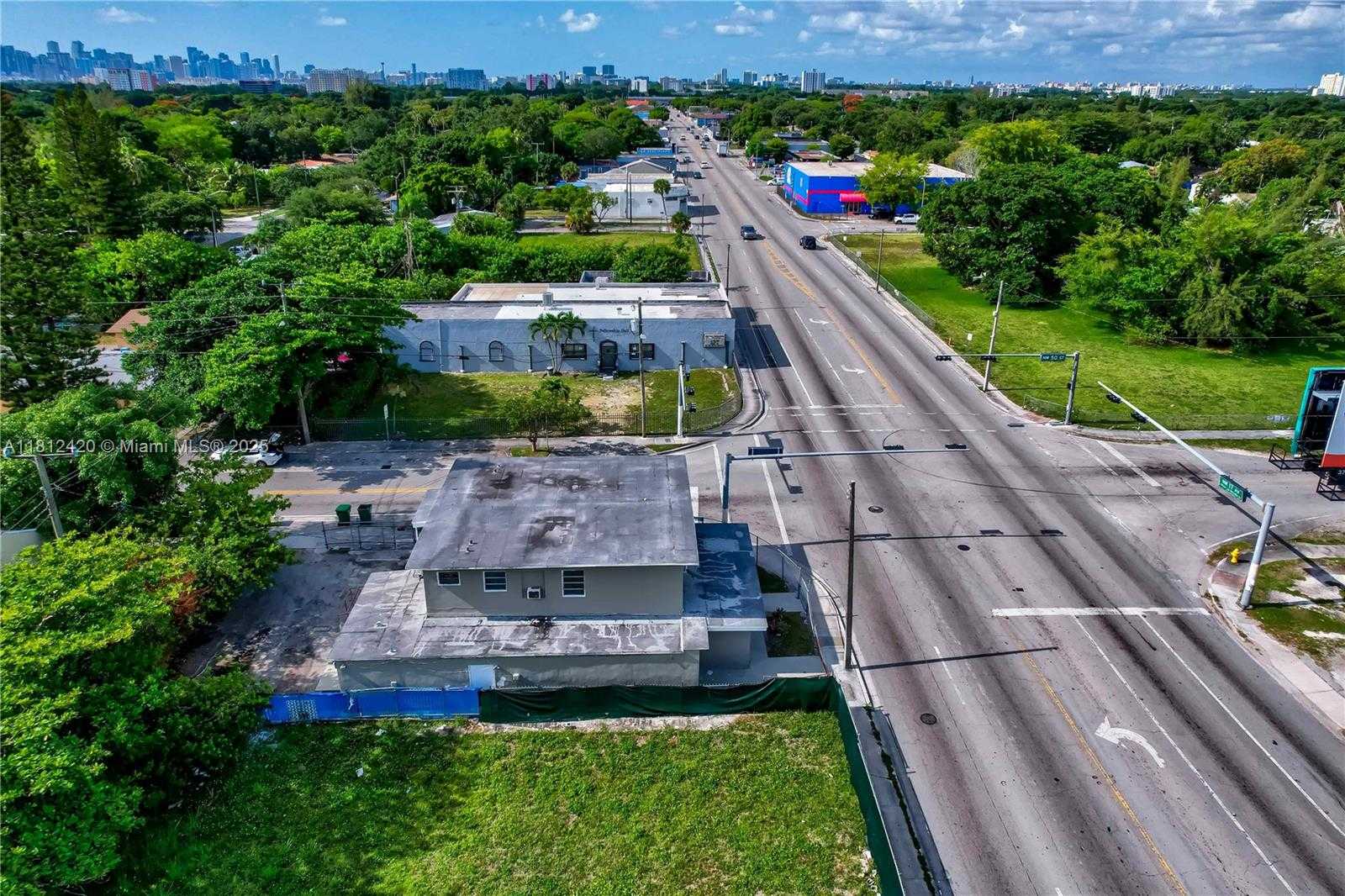 Small Image of 5001 NORTH WEST 17TH AVE, Miami Number 15