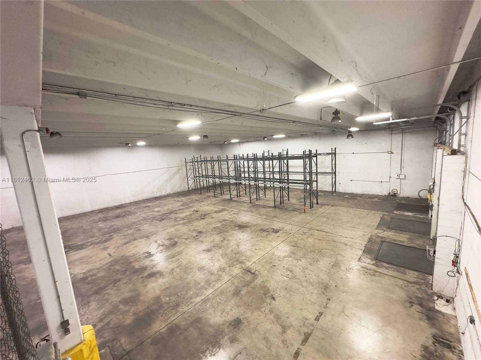 Small Image of 10815 NORTH WEST 33RD ST, Doral Number 7