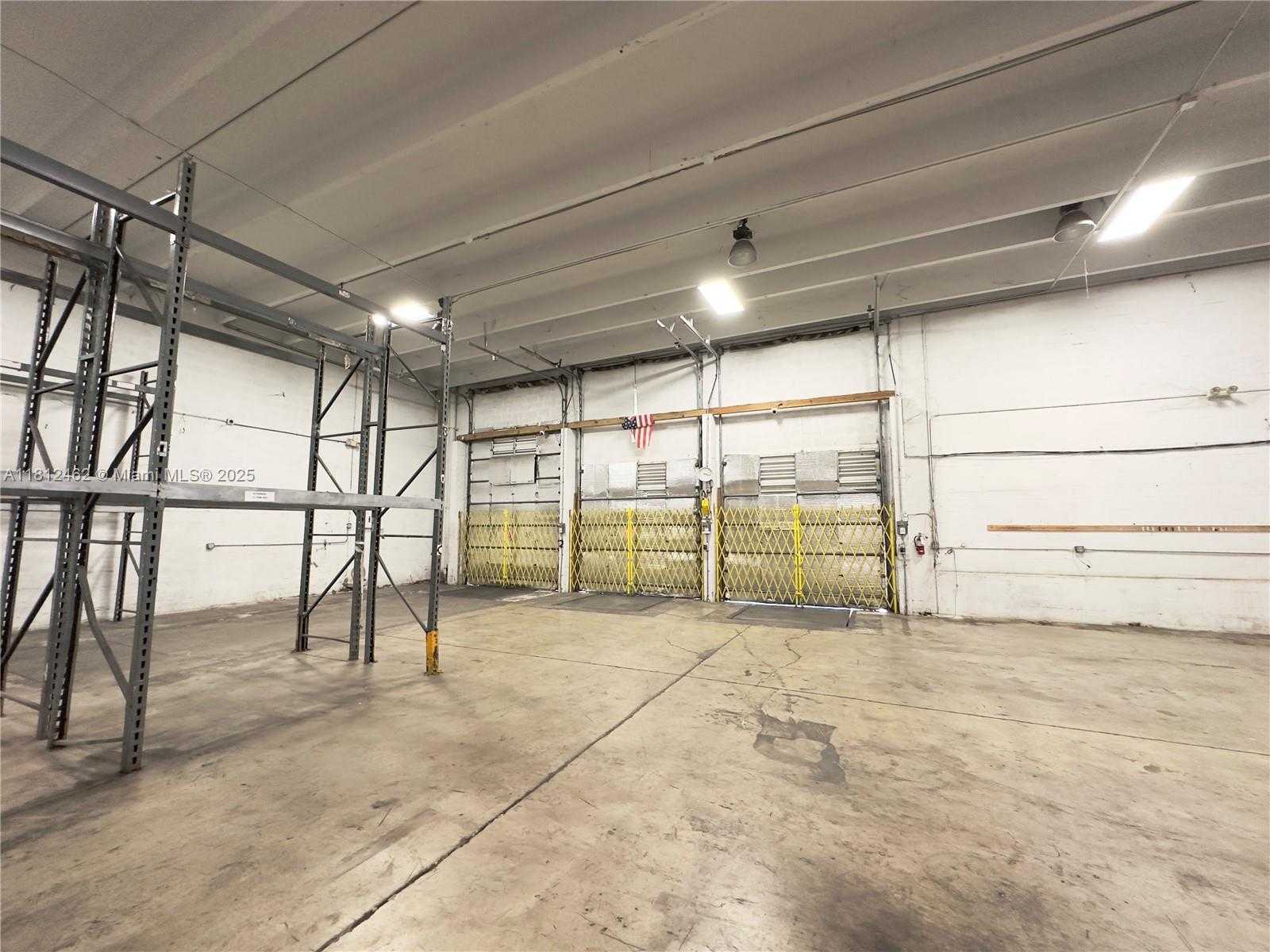 Small Image of 10815 NORTH WEST 33RD ST, Doral Number 8
