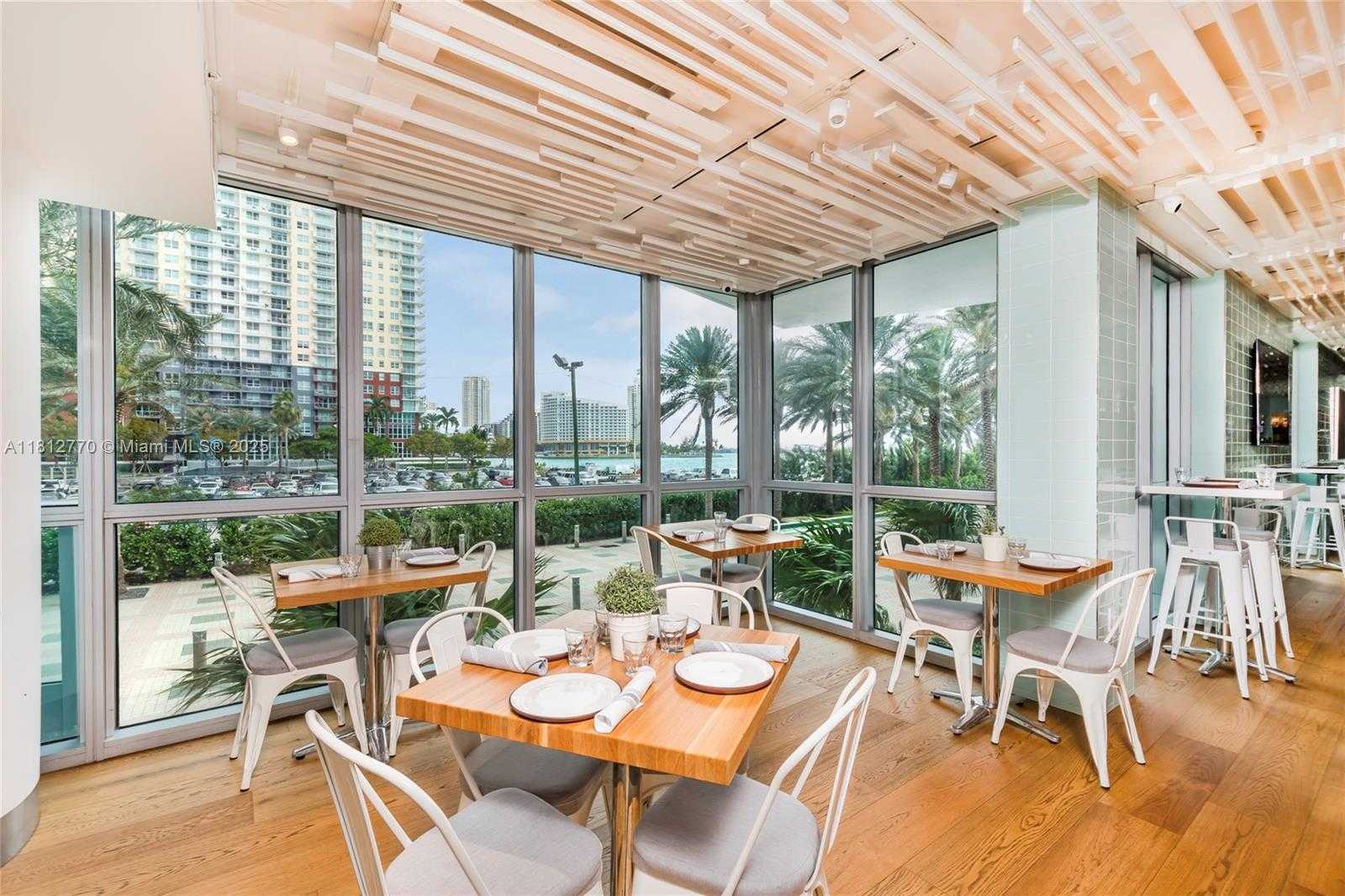 Small Image of 1331 BRICKELL BAY DR #1, Miami Number 4