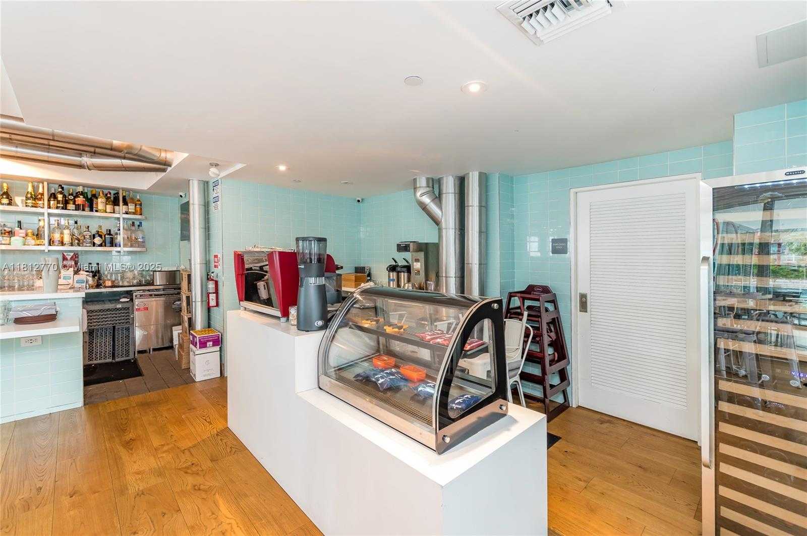 Small Image of 1331 BRICKELL BAY DR #1, Miami Number 9