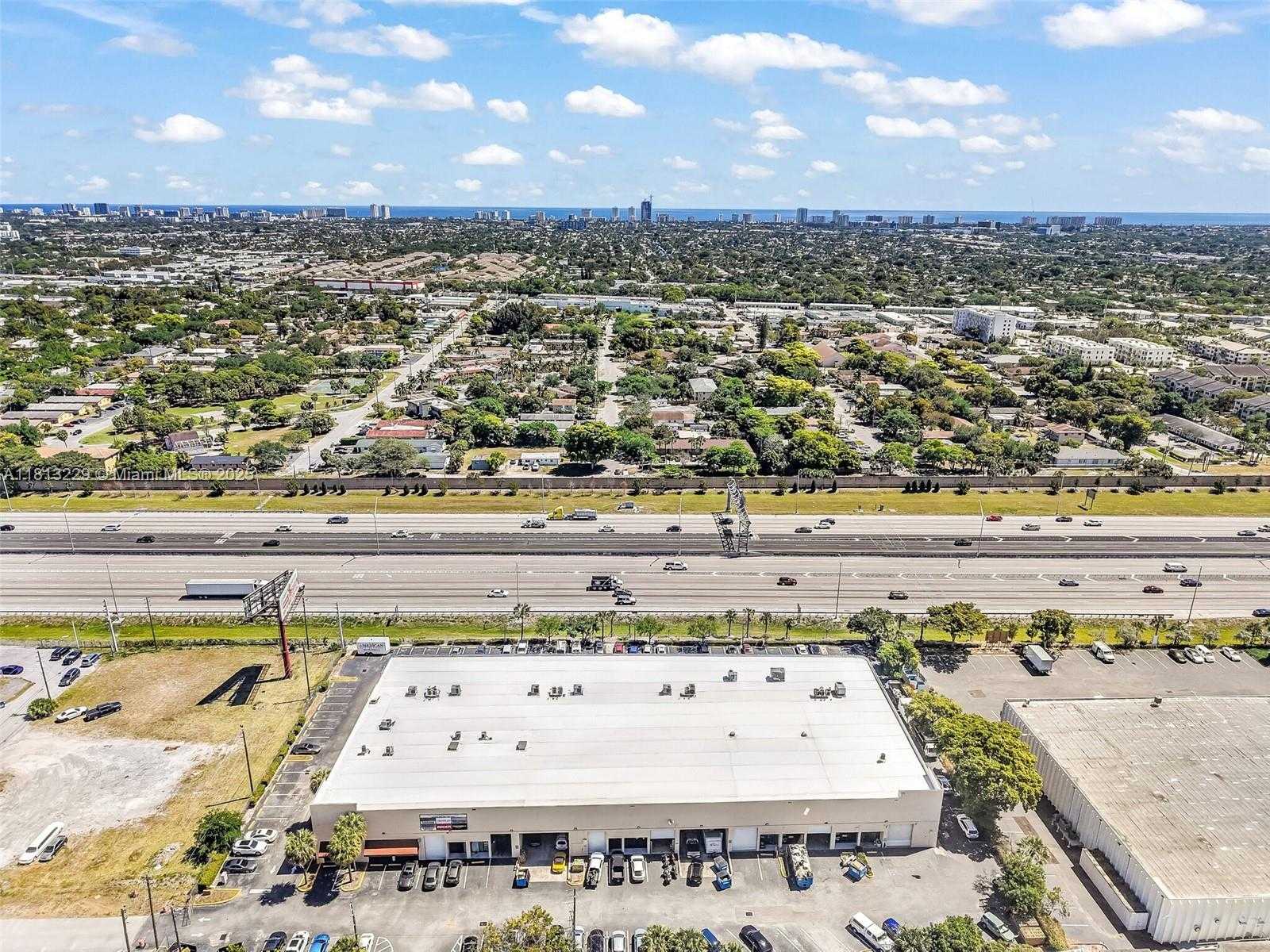 Small Image of 820 SOUTH WEST 12TH AVE #8B, Pompano Beach Number 4