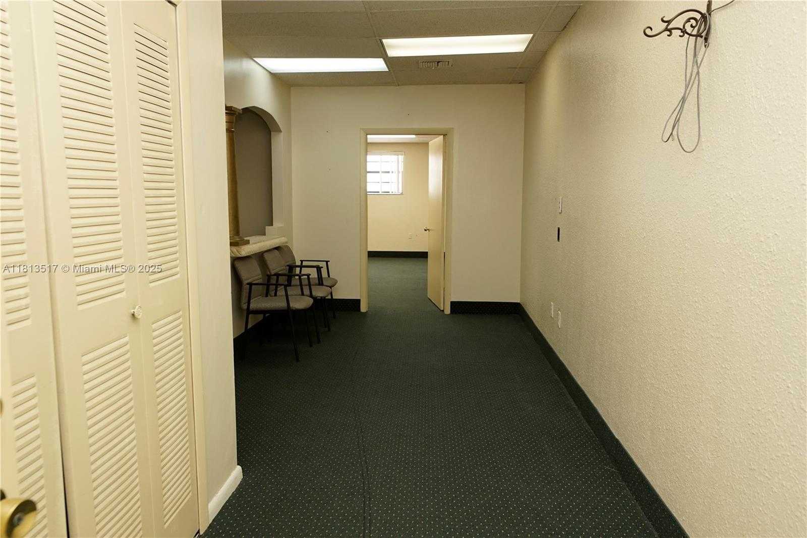 Small Image of 8500 SOUTH WEST 40TH ST, Miami Number 5