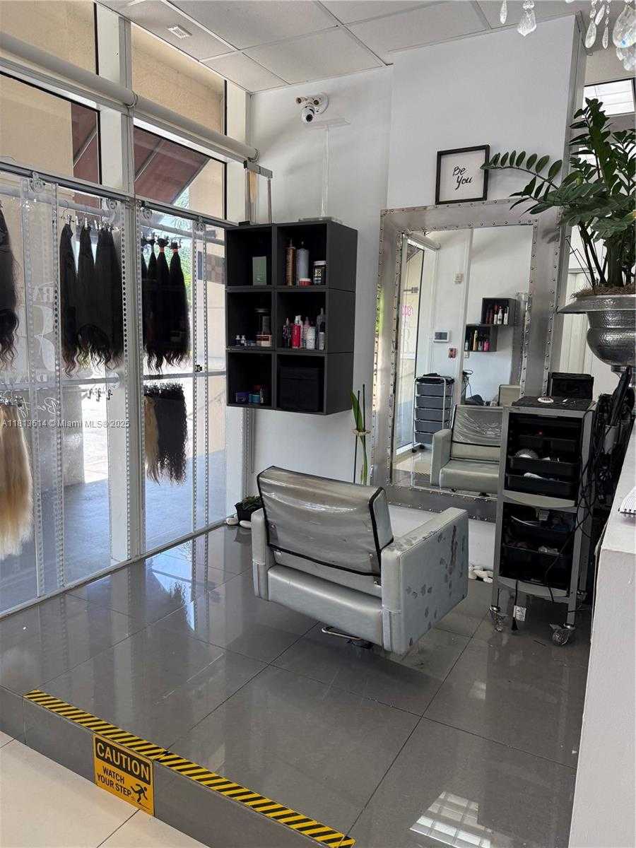 Small Image of 2030 SOUTH DOUGLAS RD #114, Coral Gables Number 8