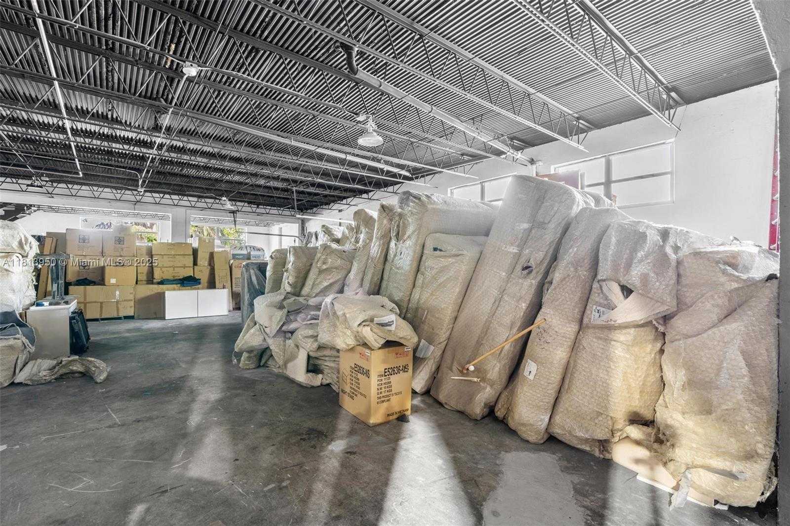 Small Image of 1500 EAST COMMERCIAL BLVD, Oakland Park Number 15