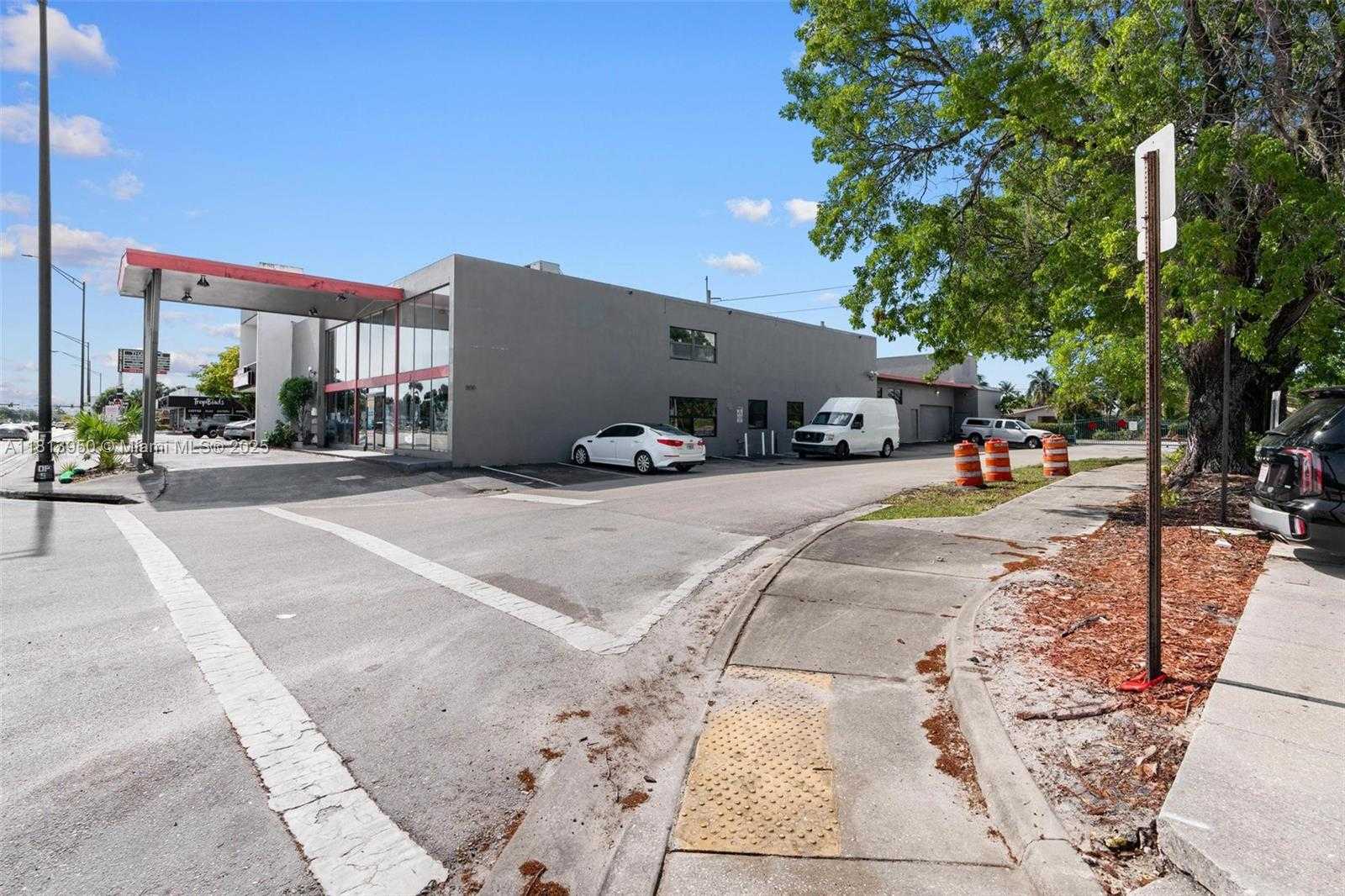 Small Image of 1500 EAST COMMERCIAL BLVD, Oakland Park Number 39