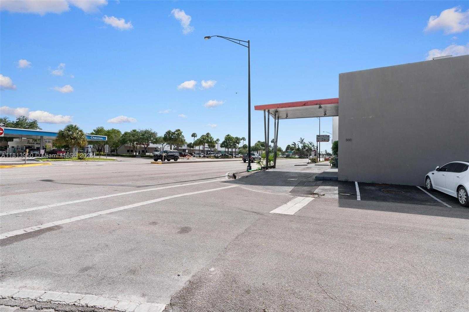 Small Image of 1500 EAST COMMERCIAL BLVD, Oakland Park Number 40
