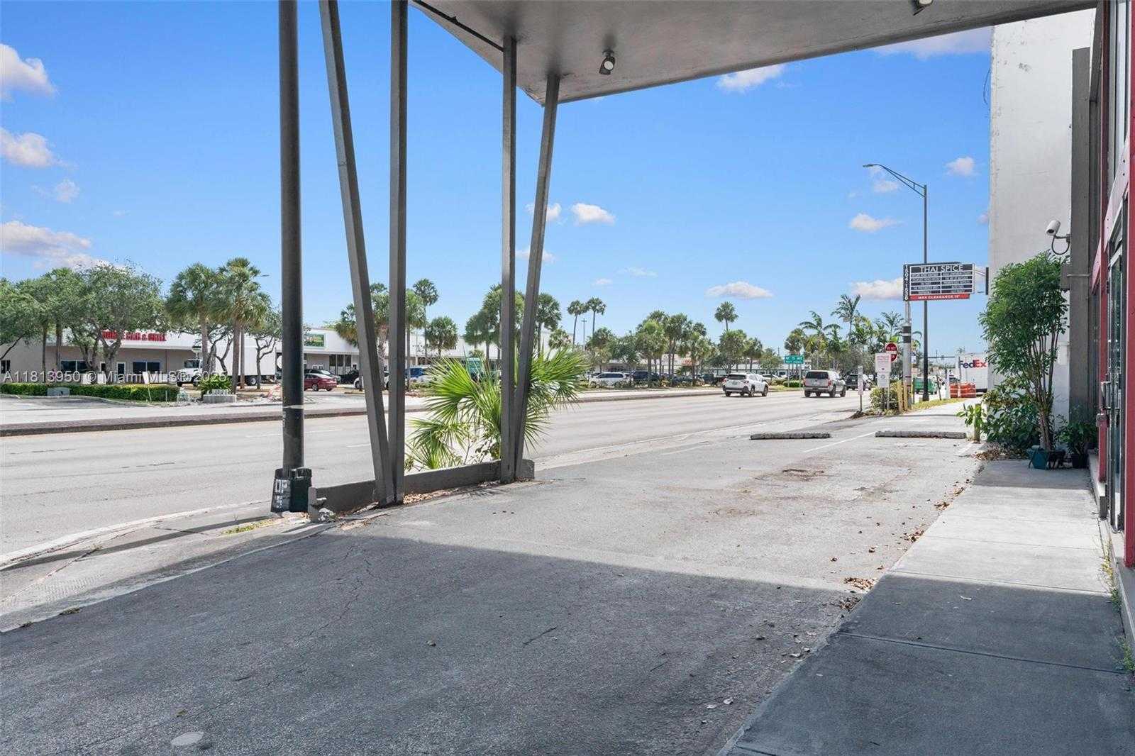 Small Image of 1500 EAST COMMERCIAL BLVD, Oakland Park Number 44
