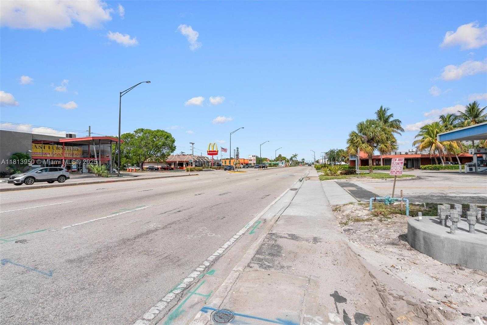 Small Image of 1500 EAST COMMERCIAL BLVD, Oakland Park Number 7