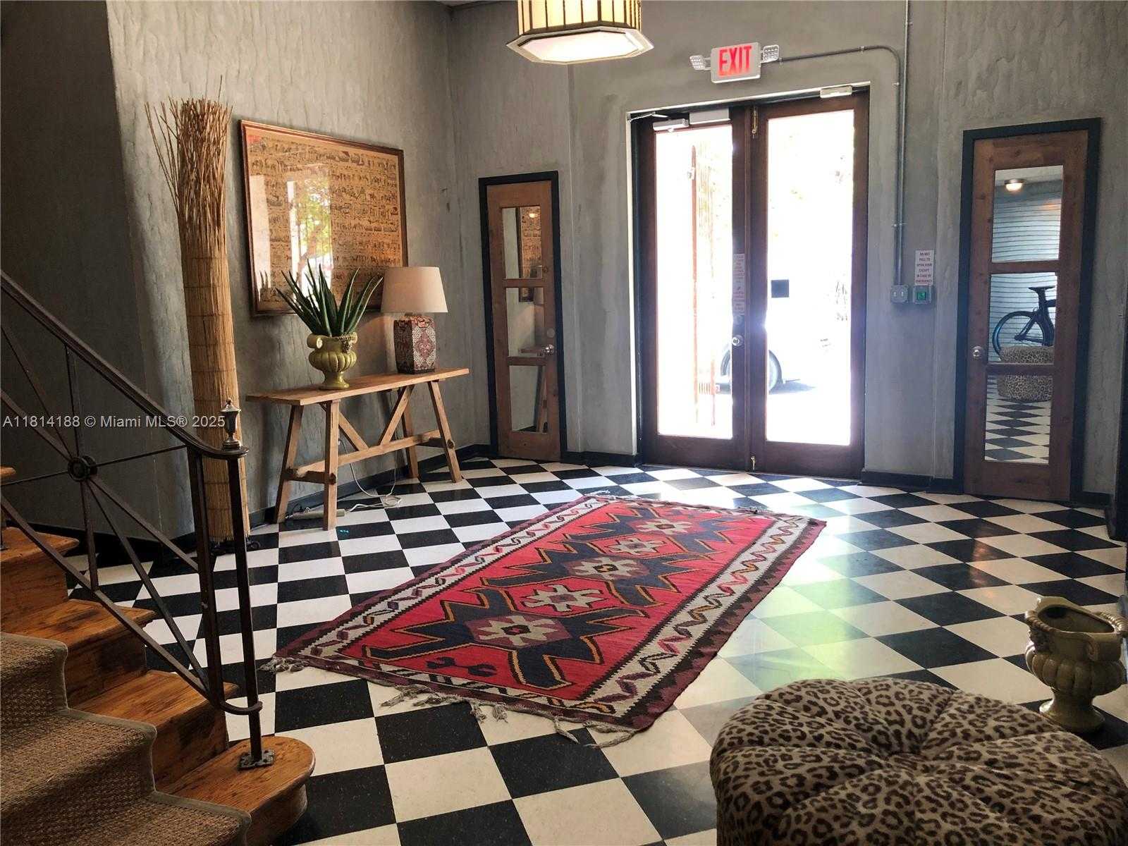 Small Image of 5400 NORTH EAST 4TH CT, Miami Number 8