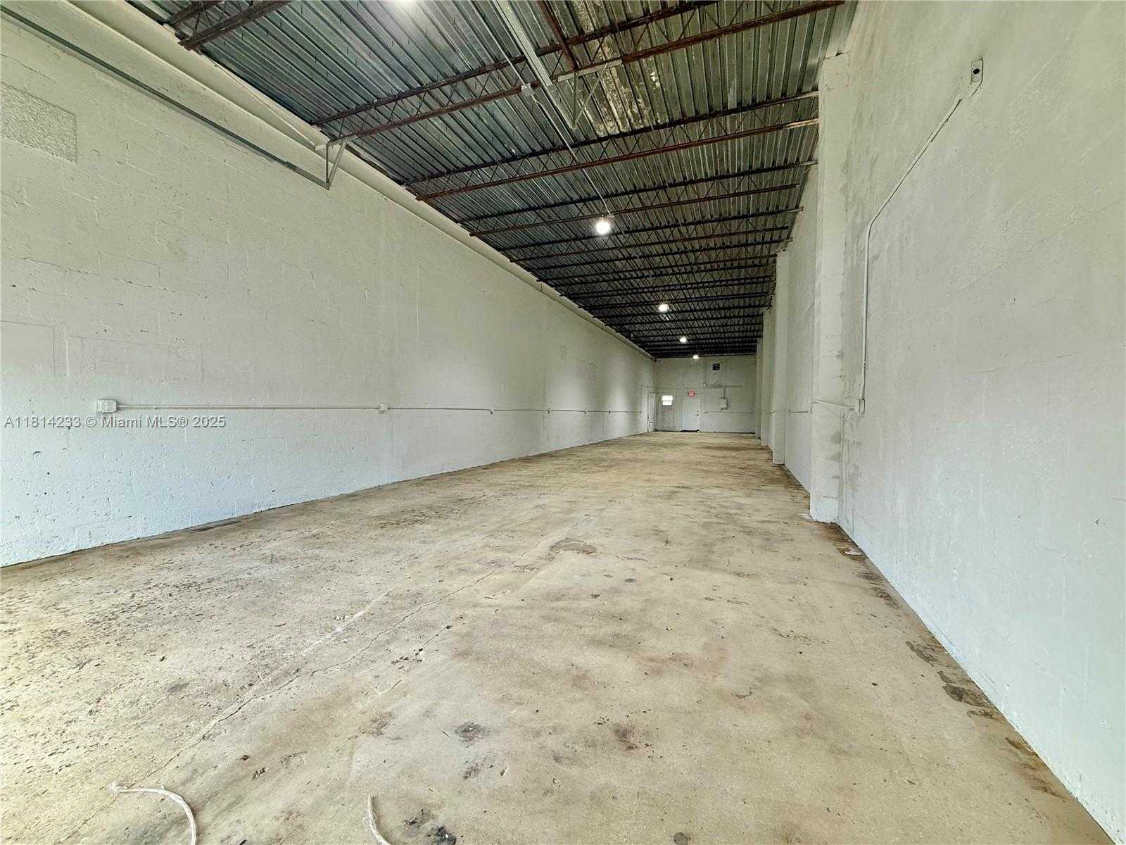 Small Image of 820 NORTH WEST 10TH TER #4, Fort Lauderdale Number 12