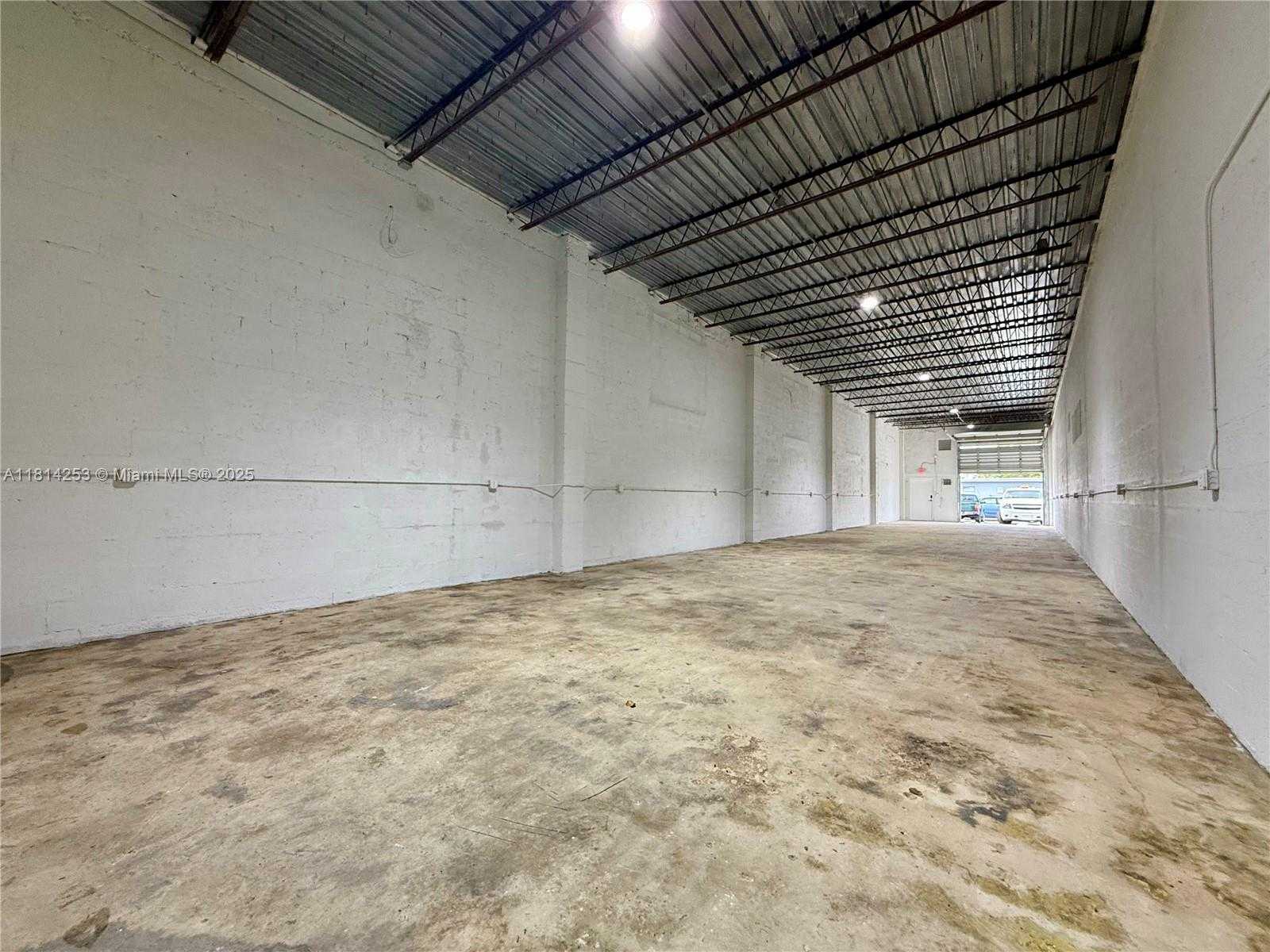 Small Image of 820 NORTH WEST 10TH TER #3, Fort Lauderdale Number 6