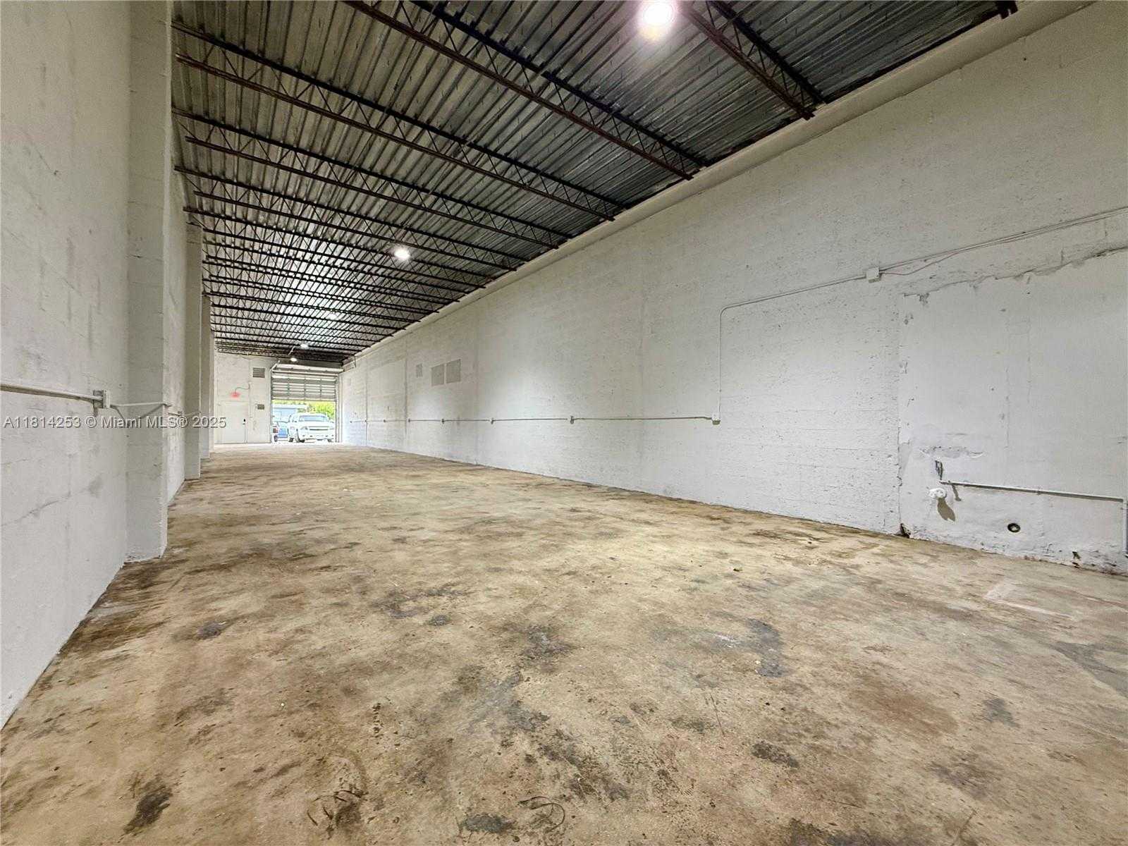 Small Image of 820 NORTH WEST 10TH TER #3, Fort Lauderdale Number 7