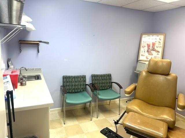 Small Image of 8129 NORTH WEST 88TH AVE #8307, Tamarac Number 14