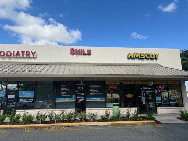 Small Image of 8129 NORTH WEST 88TH AVE #8307, Tamarac Number 2