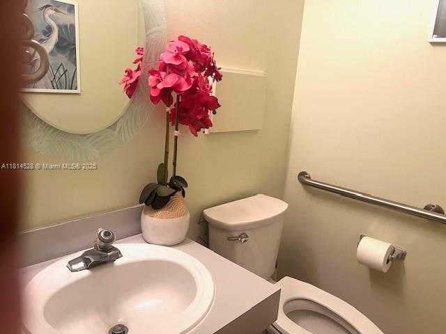 Small Image of 8129 NORTH WEST 88TH AVE #8307, Tamarac Number 20