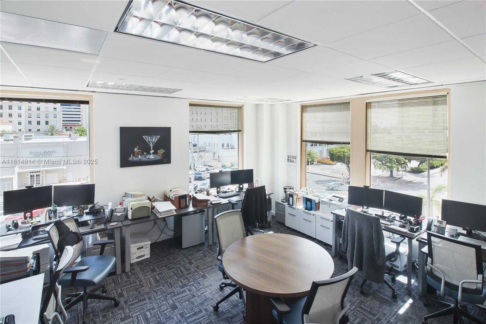 Small Image of 2525 PONCE DE LEON BLVD #300, Coral Gables Number 17