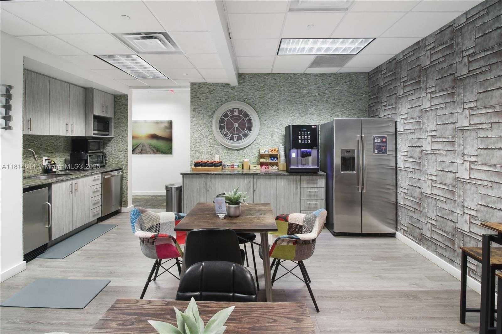 Small Image of 2525 PONCE DE LEON BLVD #300, Coral Gables Number 25
