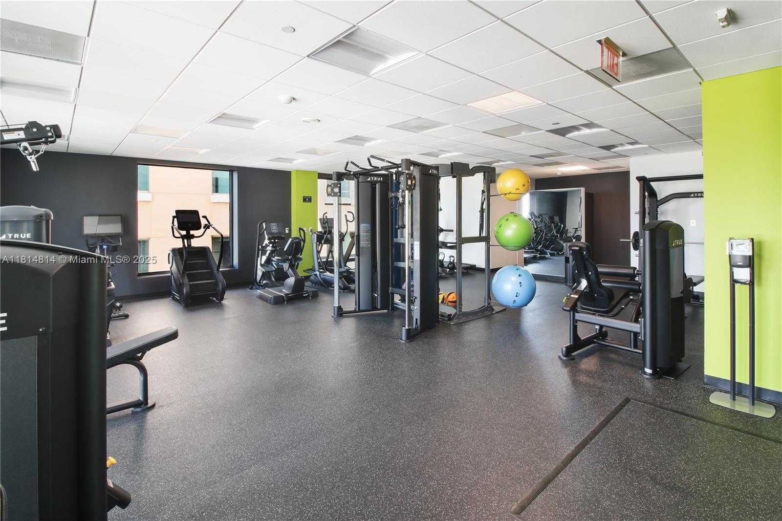 Small Image of 2525 PONCE DE LEON BLVD #300, Coral Gables Number 27
