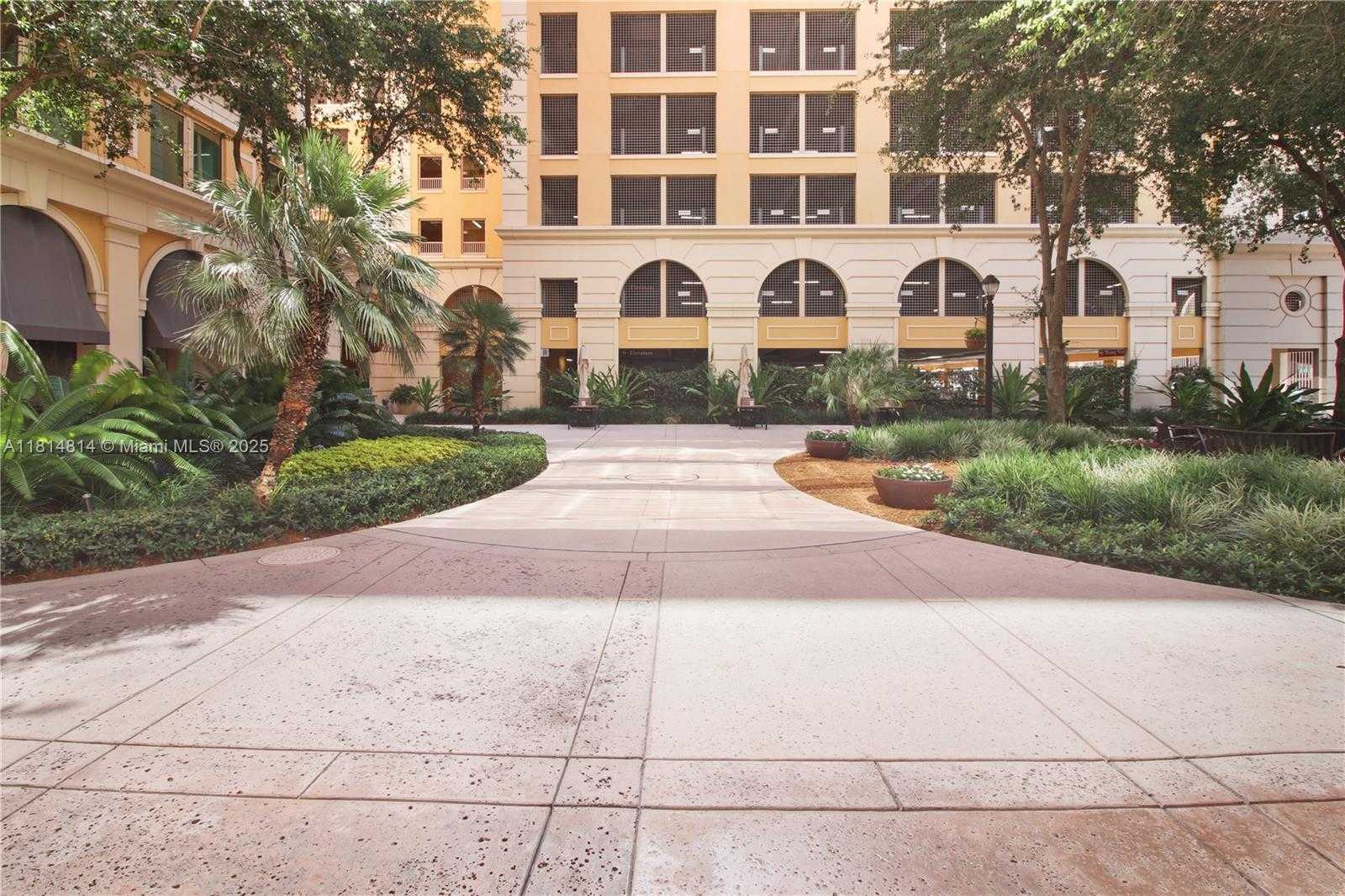 Small Image of 2525 PONCE DE LEON BLVD #300, Coral Gables Number 35