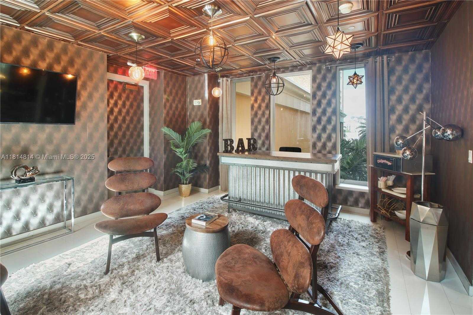 Small Image of 2525 PONCE DE LEON BLVD #300, Coral Gables Number 9
