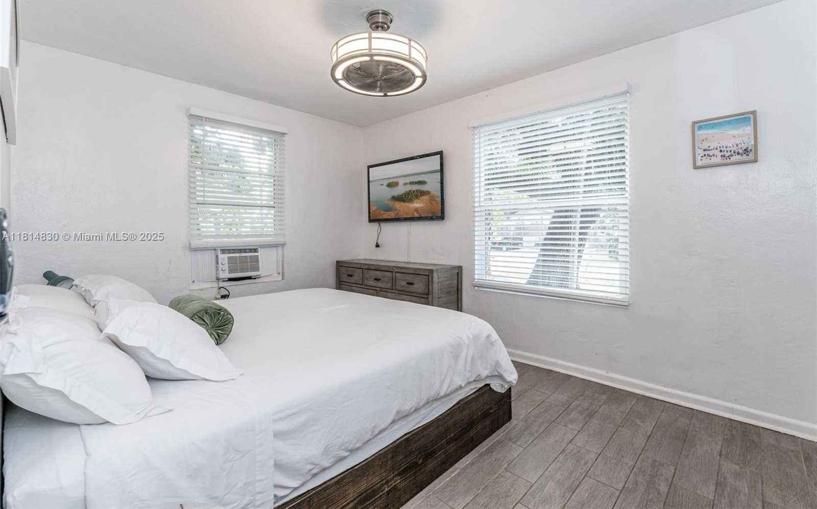 Small Image of 1415 SOUTH WEST 1ST STREET #1-8, Fort Lauderdale Number 14