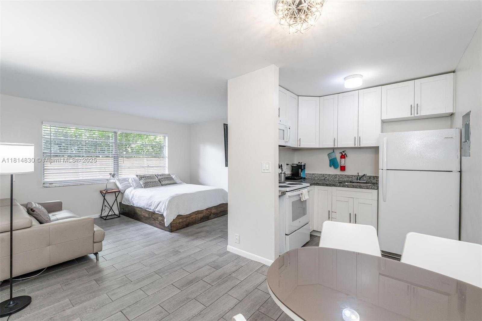 Small Image of 1415 SOUTH WEST 1ST STREET #1-8, Fort Lauderdale Number 24