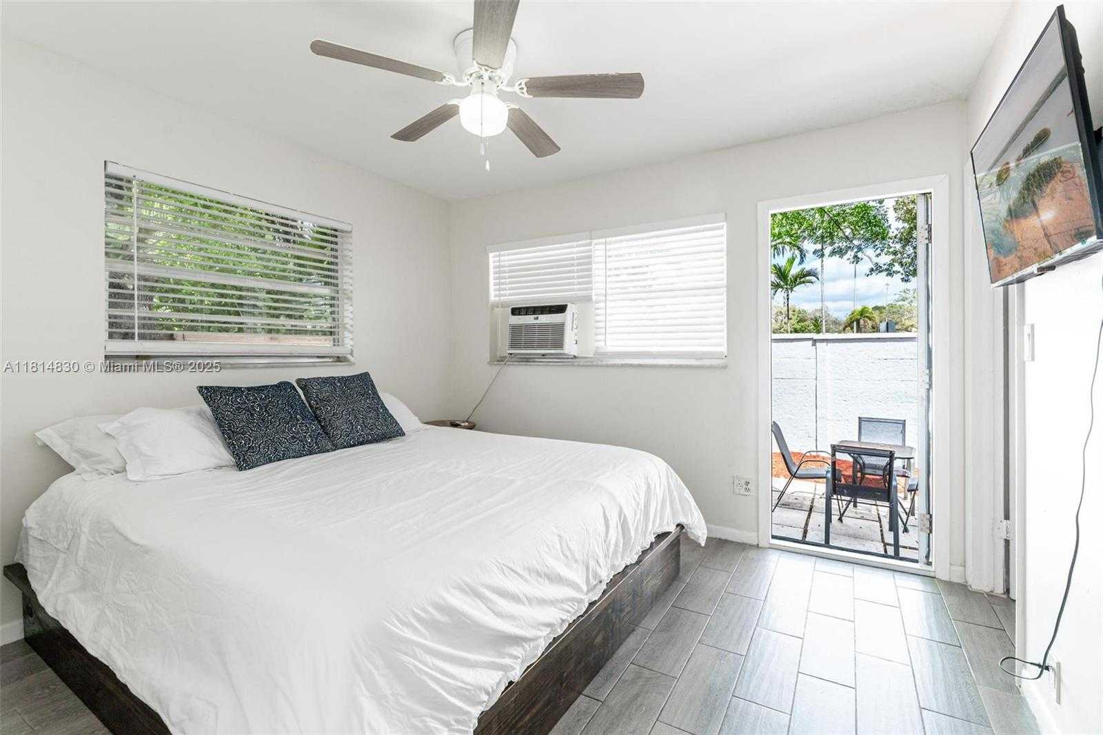 Small Image of 1415 SOUTH WEST 1ST STREET #1-8, Fort Lauderdale Number 28