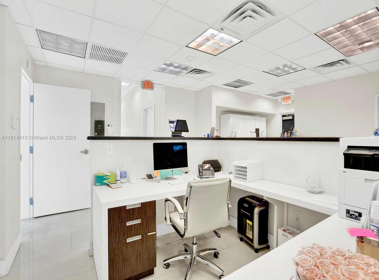 Small Image of 1675 SOUTH WEST 27TH AVE, Miami Number 9