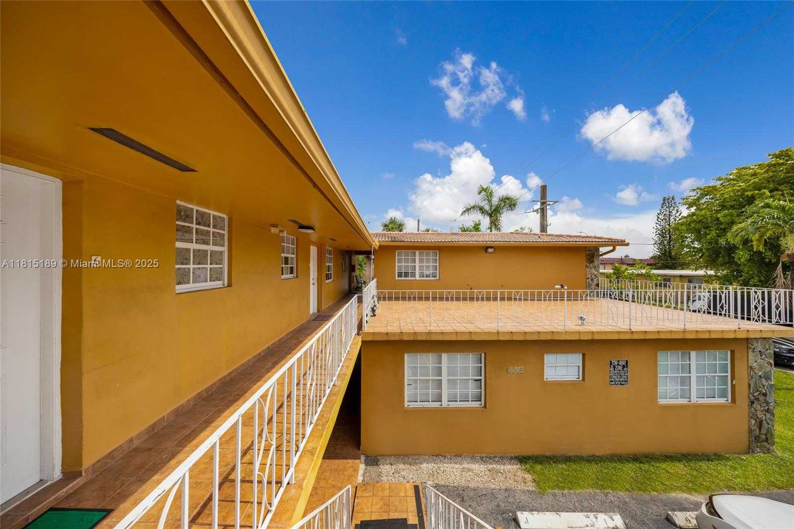 Small Image of 4340 NORTH WEST 11TH ST, Miami Number 3