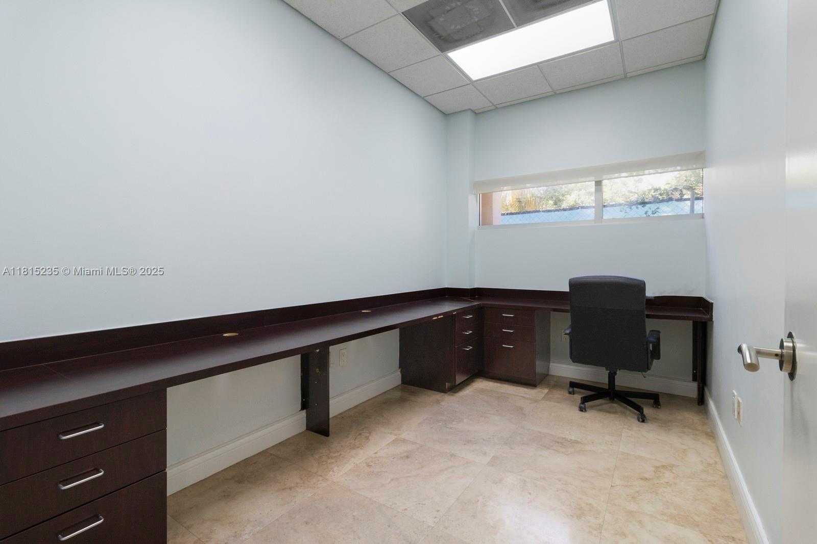 Small Image of 6141 SUNSET DR #102, South Miami Number 14