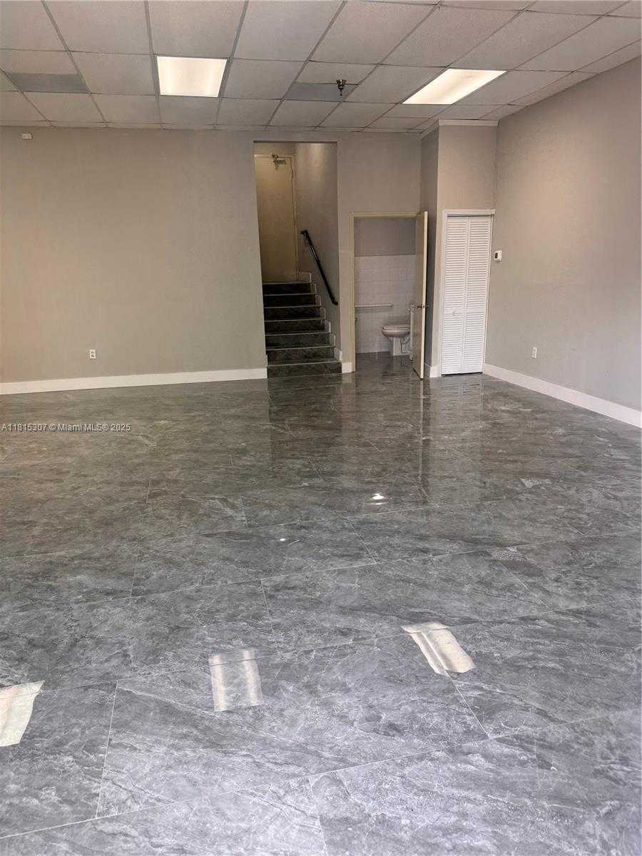 Small Image of 2310 NORTH WEST 102ND PL #2, Doral Number 7