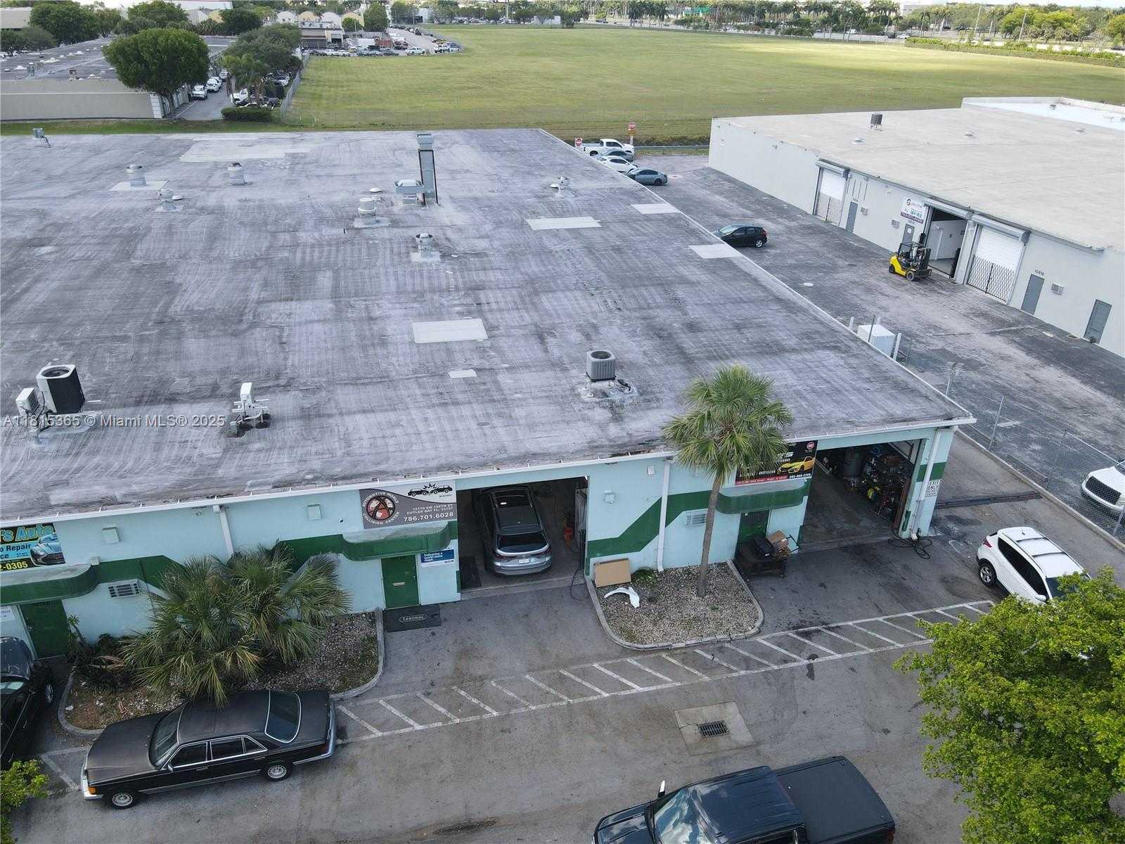Small Image of 10770 SOUTH WEST 188TH ST #10770, Cutler Bay Number 2