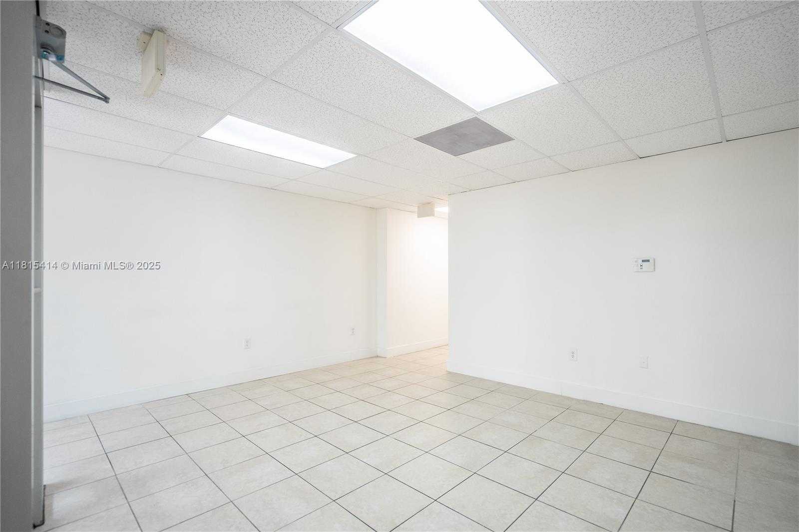 Small Image of 3119 CORAL WAY #3121A, Miami Number 3
