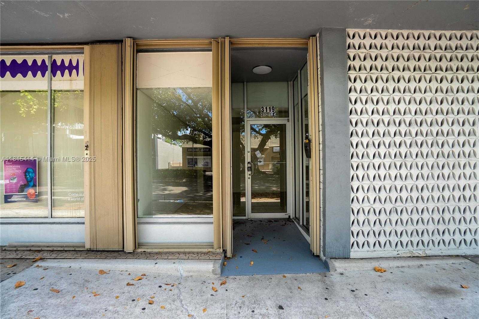 Small Image of 3119 CORAL WAY #3121A, Miami Number 38