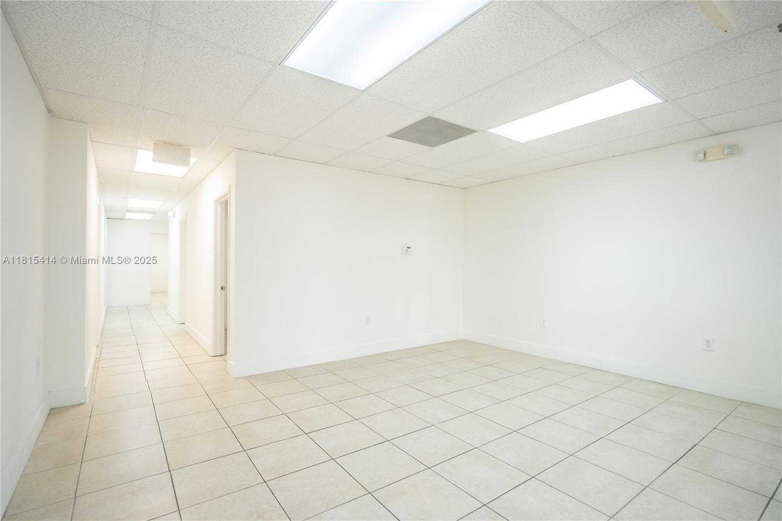 Small Image of 3119 CORAL WAY #3121A, Miami Number 5