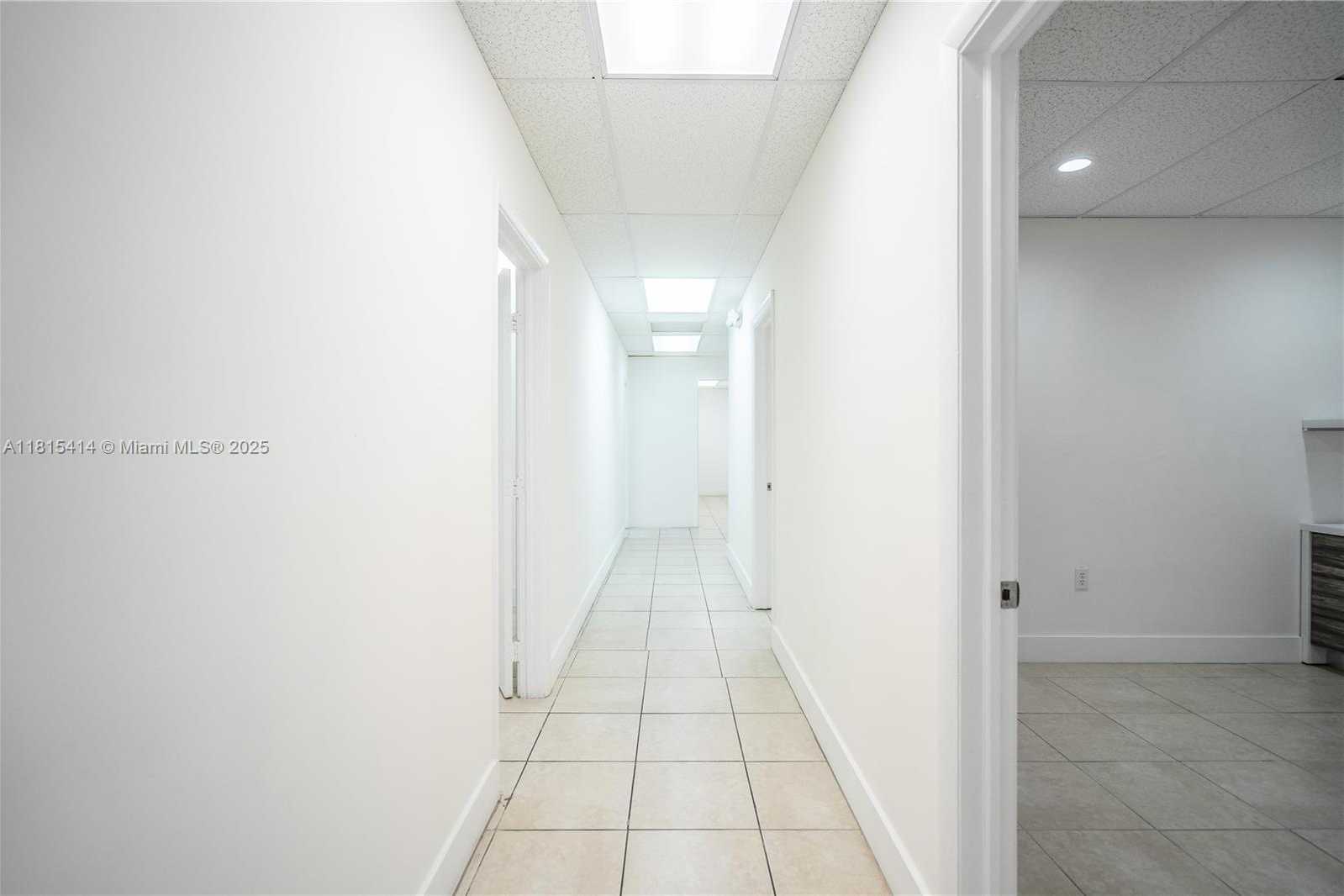 Small Image of 3119 CORAL WAY #3121A, Miami Number 6