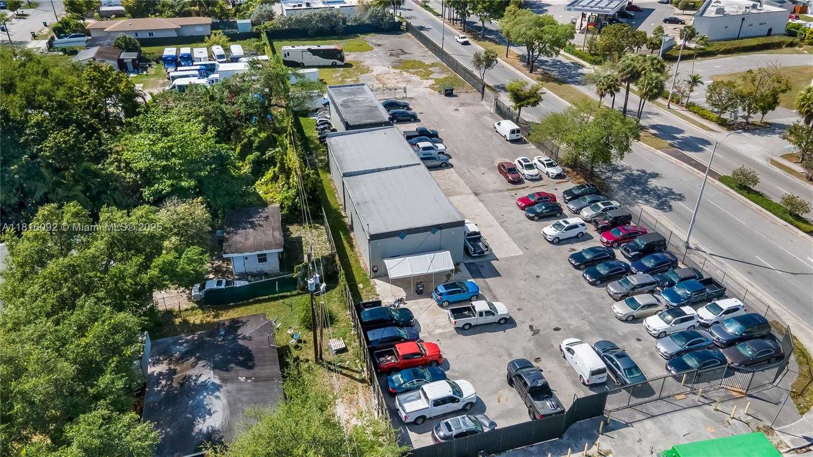 Small Image of 3130 NW 62ND ST, Out of City Number 7