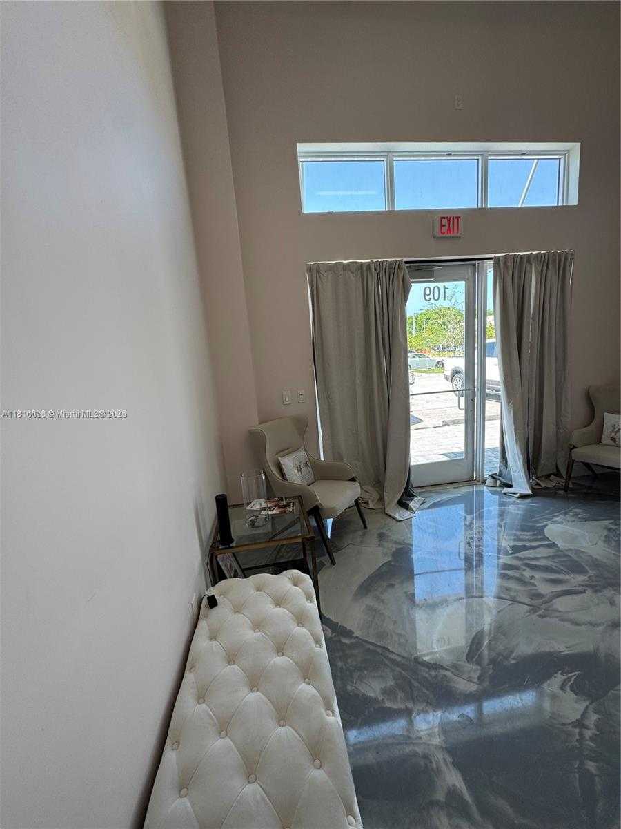 Small Image of 9620 STIRLING RD #109, Cooper City Number 2
