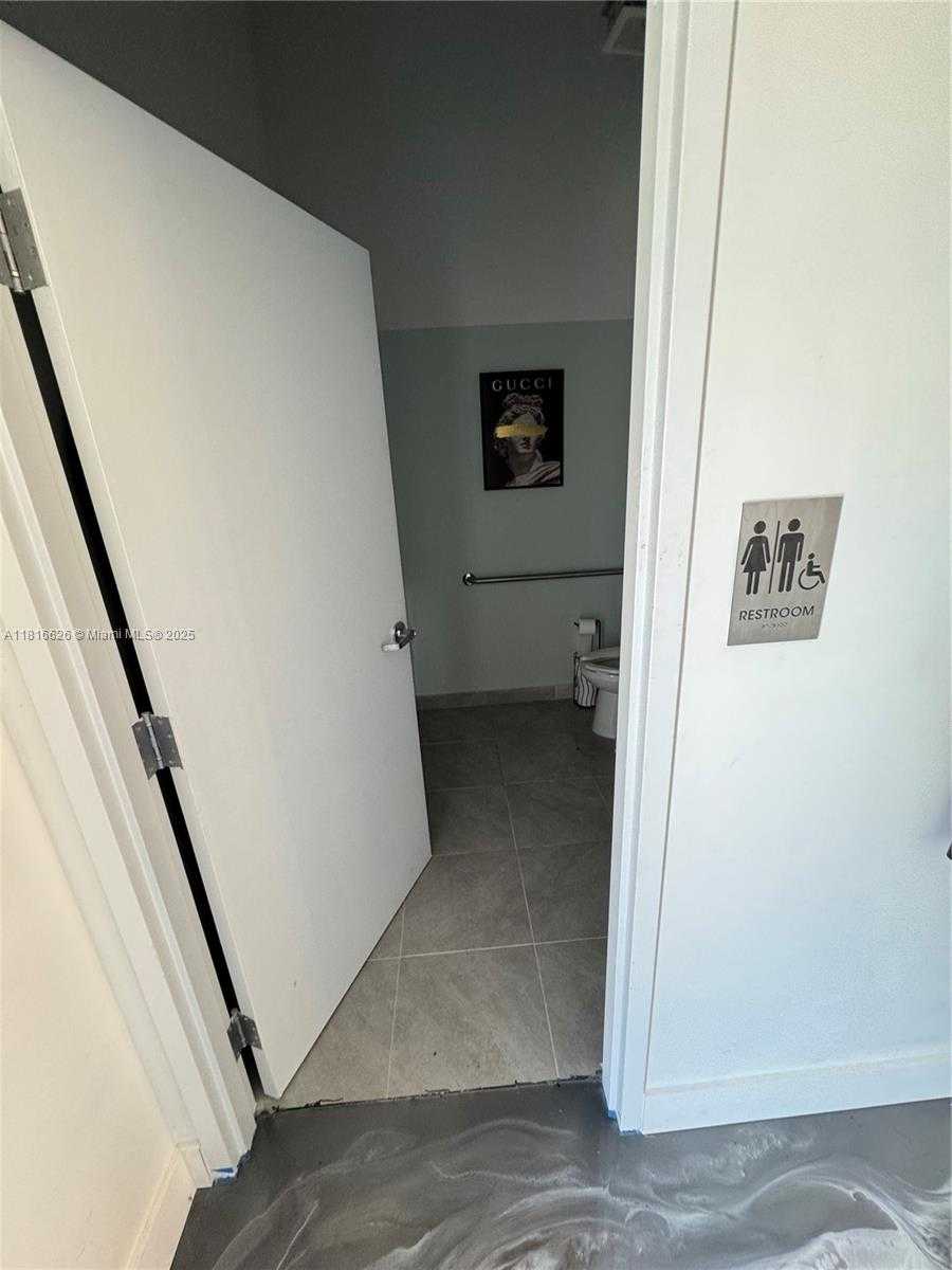 Small Image of 9620 STIRLING RD #109, Cooper City Number 5