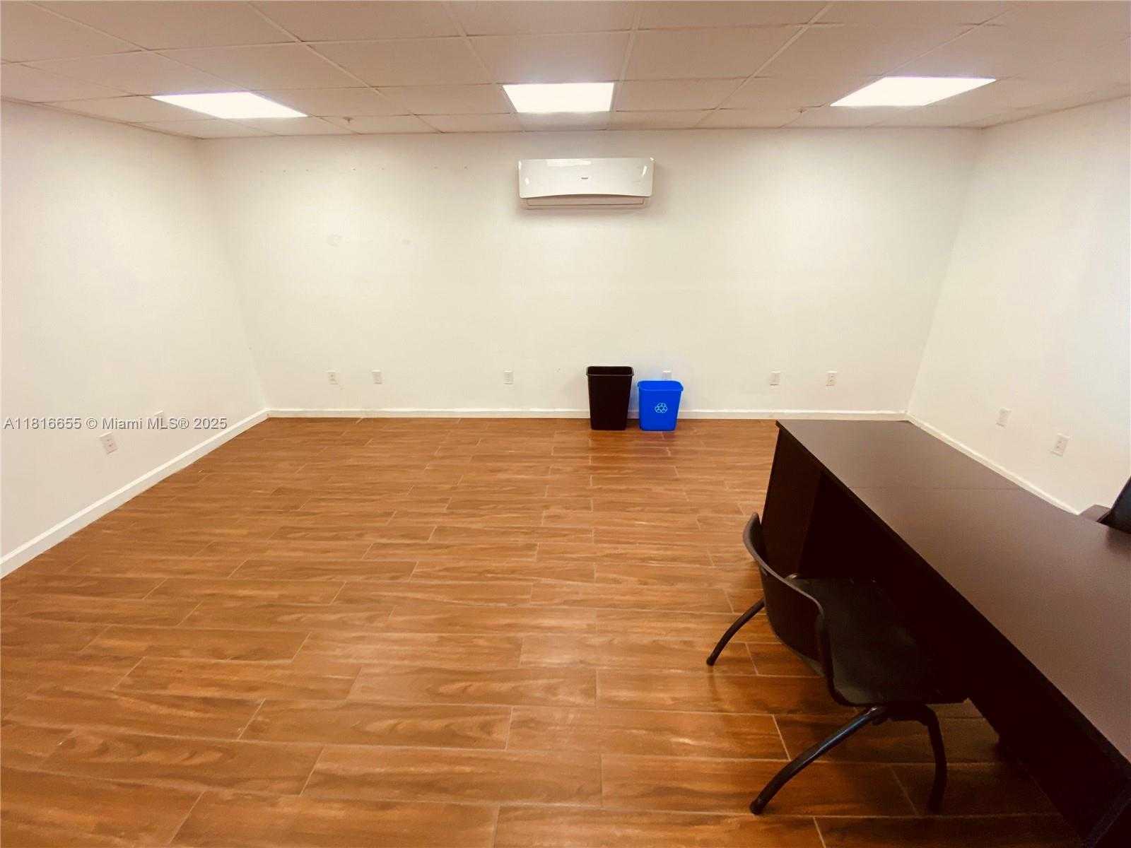 Small Image of 881 NORTH WEST 13TH AVE #2nd Floor, Miami Number 3