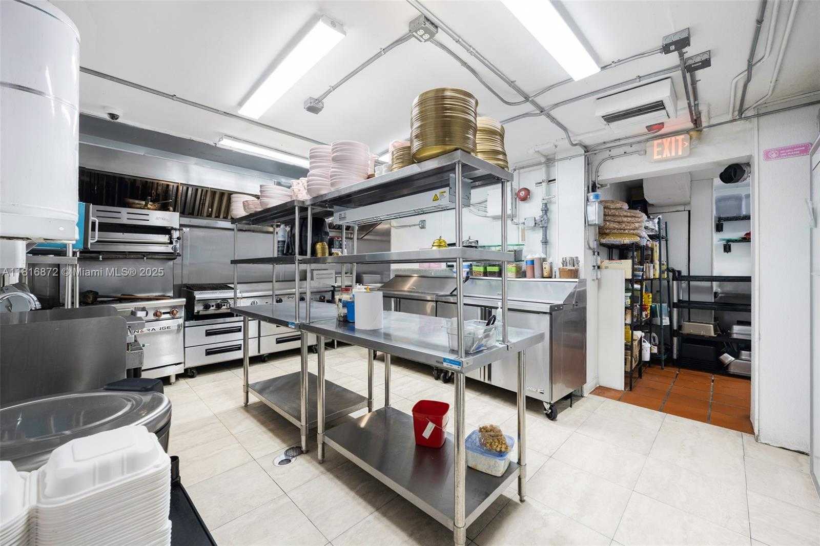 Small Image of 2345 SOUTH WEST 37TH AVE, Miami Number 33