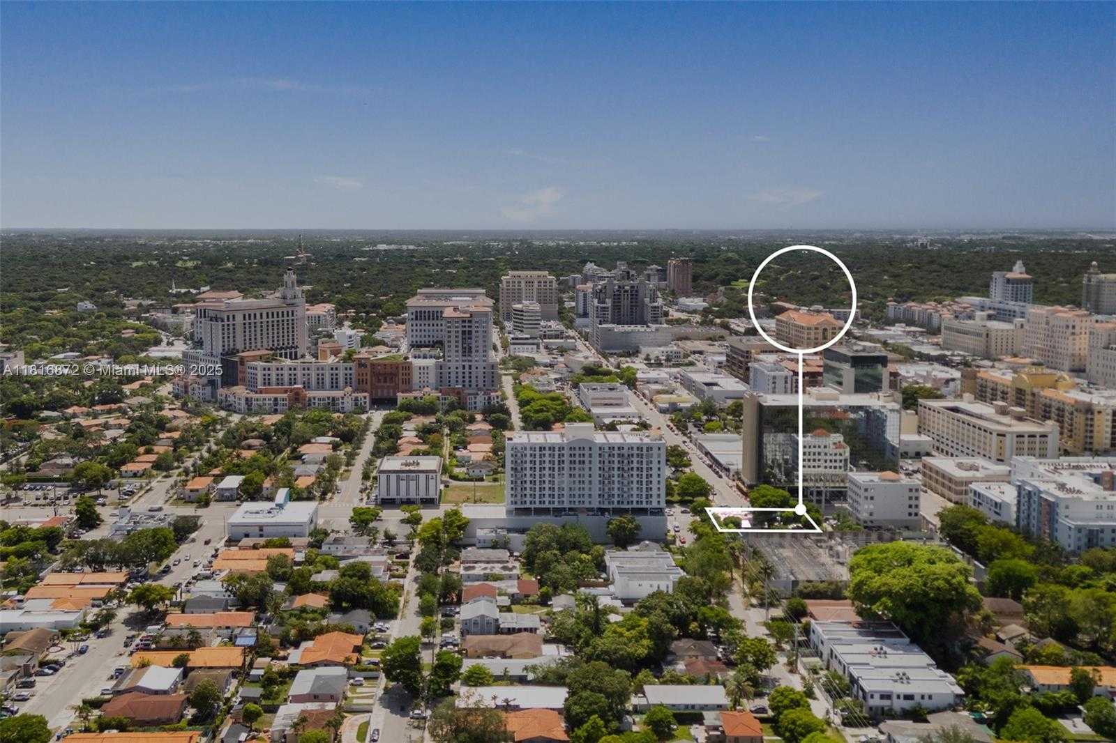 Small Image of 2345 SOUTH WEST 37TH AVE, Miami Number 8